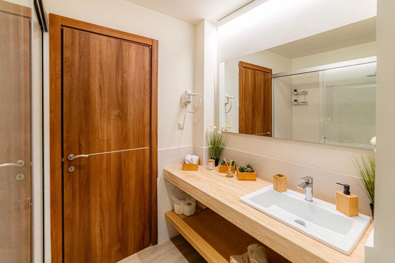 Luxury Town Center Suite, Β1 Ираклион Экстерьер фото