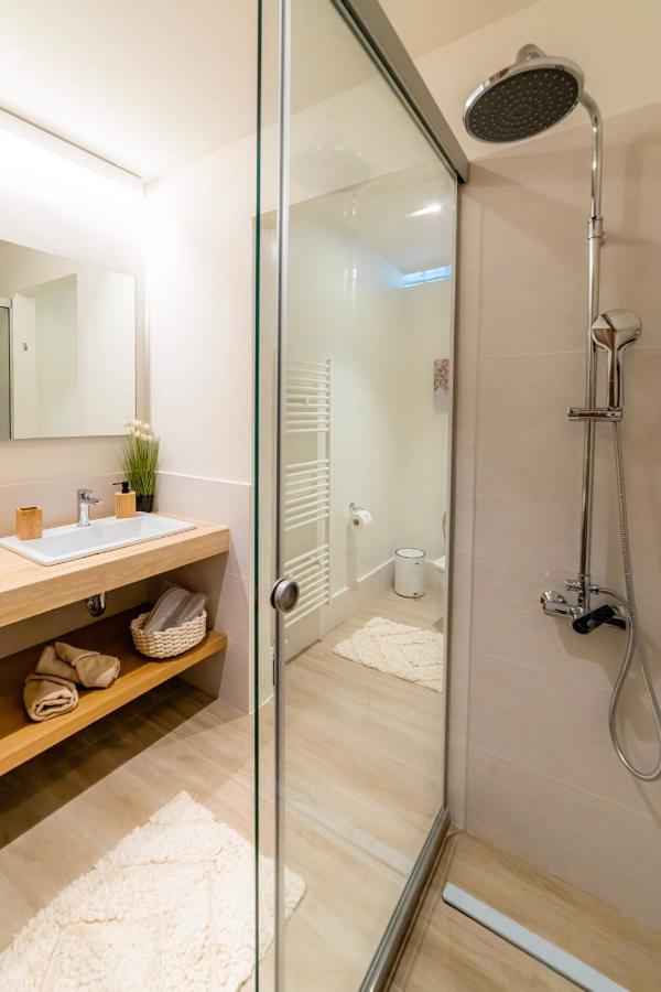 Luxury Town Center Suite, Β1 Ираклион Экстерьер фото