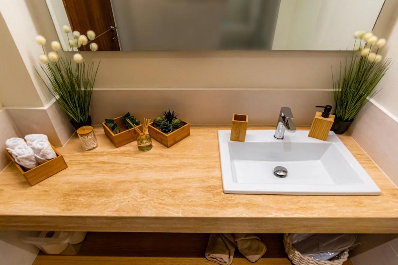Luxury Town Center Suite, Β1 Ираклион Экстерьер фото