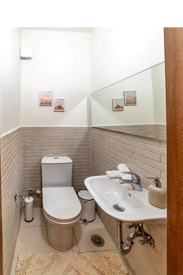 Luxury Town Center Suite, Β1 Ираклион Экстерьер фото